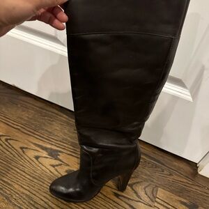 Elegant dark brownLeather Knee-High Boots - Kors